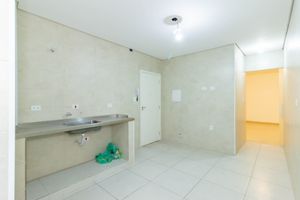 Image 21 - 886218