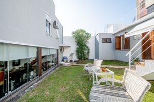Image 1 - 886219