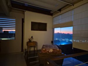 Image 28 - 886219