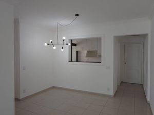 Image 1 - 886221
