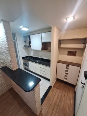 Image 8 - 886228