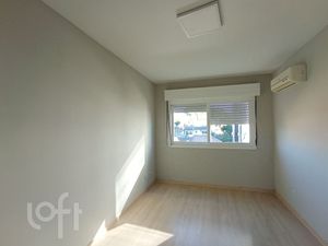 Image 6 - 886233