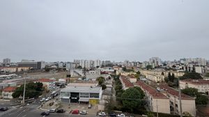 Image 3 - 886237