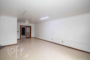 Image 3 - 886241