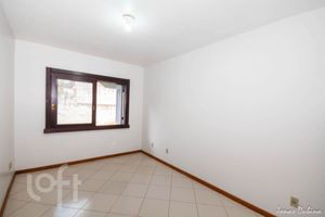 Image 13 - 886241