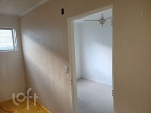 Image 7 - 886242