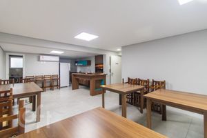 Image 4 - 886252