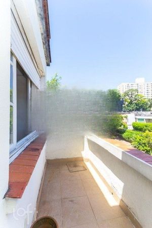 Image 3 - 886254