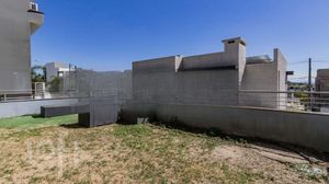 Image 24 - 886255