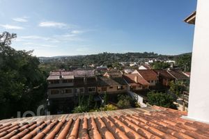 Image 19 - 886256
