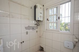 Image 38 - 886256