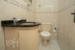 Image 9 - 886256