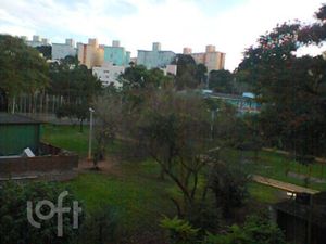 Image 29 - 886258