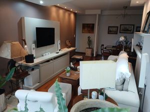 Image 1 - 886262