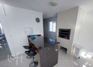 Image 17 - 886271