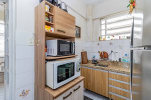 Image 23 - 886276