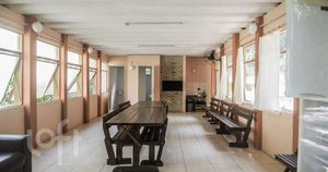 Image 9 - 886277