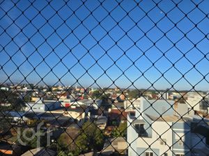 Image 1 - 886284