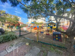 Image 39 - 886285