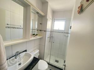 Image 15 - 886285