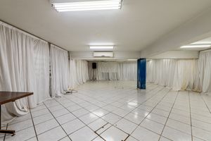 Image 24 - 886288
