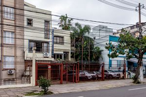 Image 1 - 886288