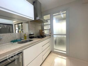 Image 9 - 886338
