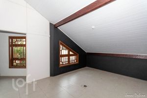 Image 36 - 886340
