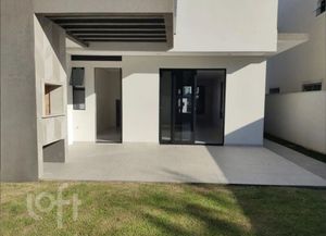 Image 21 - 886344