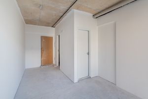 Image 10 - 886360