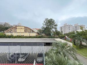 Image 39 - 886364