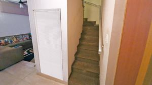 Image 3 - 886372