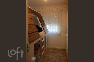 Image 8 - 886404