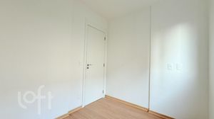 Image 8 - 886423