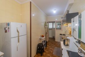 Image 8 - 886425