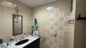 Image 3 - 886425