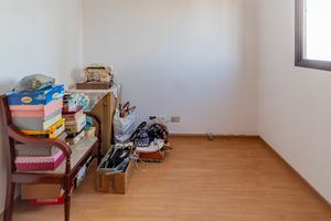 Image 11 - 886433