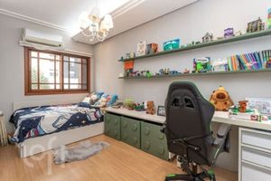 Image 13 - 886443