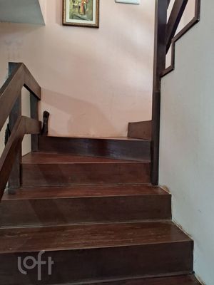 Image 11 - 886453
