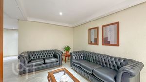 Image 24 - 886456
