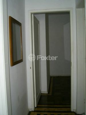 Image 3 - 886467