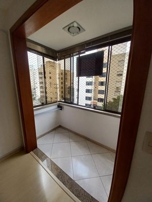 Image 1 - 886500