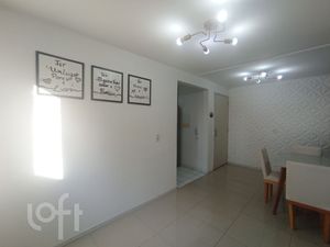 Image 10 - 886502