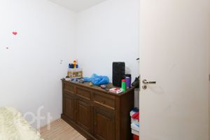 Image 8 - 886516