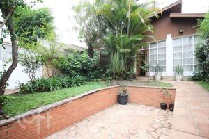 Image 42 - 886519