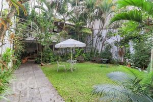 Image 47 - 886524