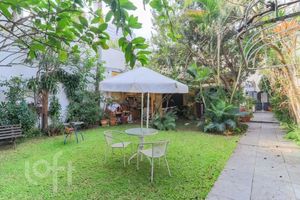 Image 49 - 886524