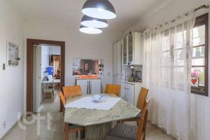 Image 45 - 886524