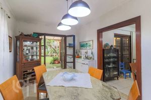 Image 44 - 886524