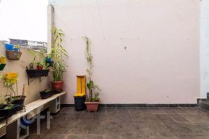 Image 38 - 886525